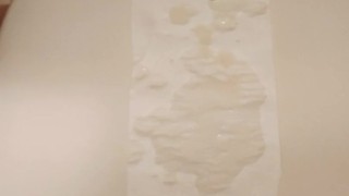 【運動部】学生の鉄板！オナニー紳士達が一度は通るトイレットペーパーへの射精。【初心】