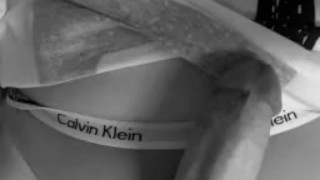 Sissy Noir Awaits Robin