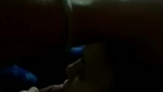 Le enseño a chuparme la pija