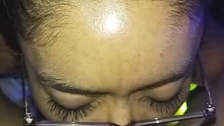 👅Latina con lentes Chupa y hace Rusas deliciosas