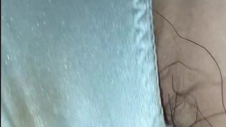 素人パンツが愛液でグチョグチョ♡布団の中で自撮りオナニー♡喘ぎ声がリアルすぎw【個人撮影】
