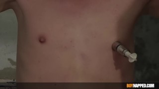 Blindfolded twink Casper Ellis tormented by Xavier Sibley