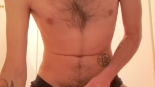 Riempio di piscio l'asciugamano