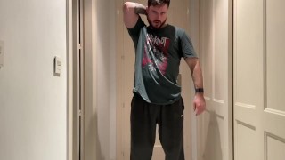 Post workout bodybuilding posing practice