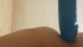 Ass strecth with fuck machine