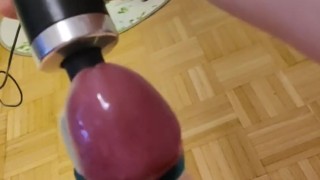 Hitachi wand milking precum and makes me shoot