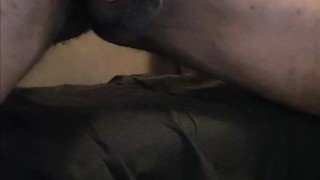 Muscle bear shows off hairy asshole before thick cumshot!