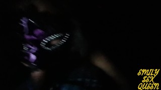 Invite a mi cita de tinder al cine y terminamos cogiendo - Emily Sex Queen