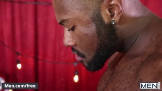 Men - VDAY fantasy Watch big dicked Noah drill Alex’s eager hole as the muscle-bottom moans in ecsta