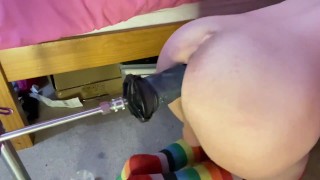 Sissy femboy Raine using big toys on a fuck machine