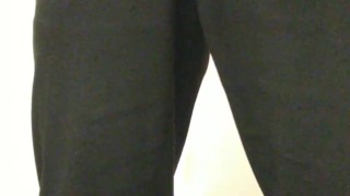 【盗撮風】会社のトイレでおしっこする元サッカー部男子