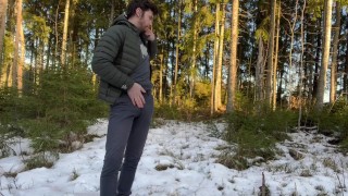 Twink jerking off in the woods, shooting huge by load, cumshoot!
