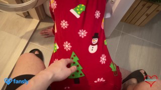 I helped my stepmom get out of the washing machine, for which she thanked me with hot fuck!