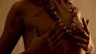 Mysterious College Girl Sarah Fingers Herself In The Dark!