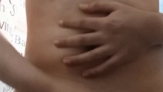 Masturbandome en el baño