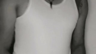 Un video gay en solitario