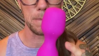 Trans masculine toy review for traveling queers