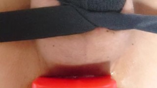 極太プラグ　飲み込めました 局部アップ２