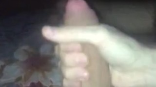 Большой член эпично кончает ночью