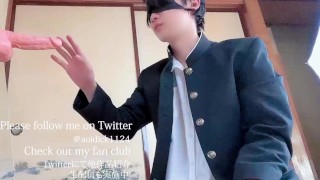 ヤンキー高校生は初めてみる友達のフル勃起したチンコに戸惑いつつフェラをする