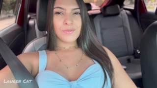 Ele me levou para passear e acabei dando o meu cuzinho dentro do carro
