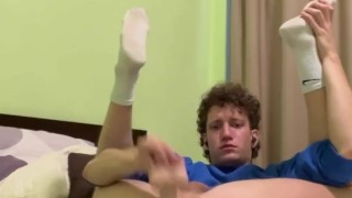 I squirt from my ass using my XXL dildo and no lube 💦