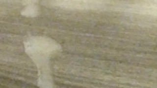 Je branle ma branle asiatique