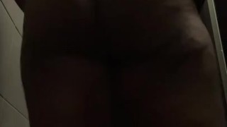 Ass shaking tease