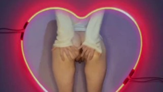 JUDE LYNX — BIG VIRGIN ASS SLAPPING