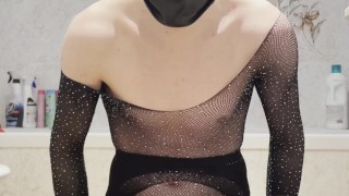 Fun with two dildos and a big cumshot