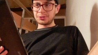 Splendido video masturbatorio mentre guardo la foto di crush!