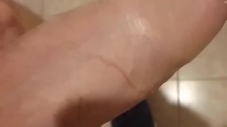 mi prepucio en primer plano