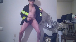 Firefighter MAOLO Cums! mm!