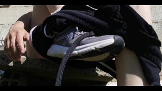 Me corro en público mientras me miran 💦💦🥵