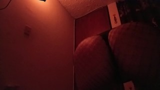 A slut dancing, masturbating and at the end she speaks to you in Spanish