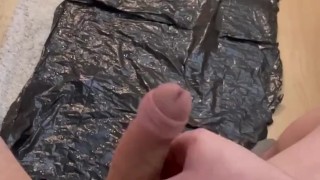 Hyperspermia cum flying across the room with massive pressure