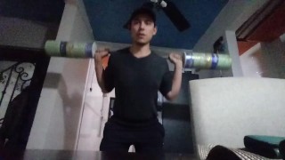 Sentadillas gym in home muscle man