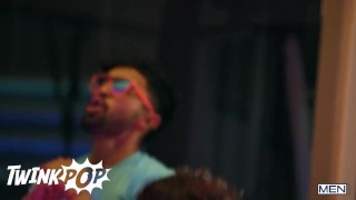 Twink Pop - Michael Boston Goes At The Workout Class & He Ends Up Getting Fucked With Finn Harding