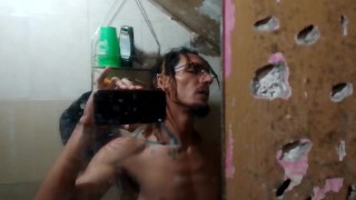 La cara de orina de raba erre