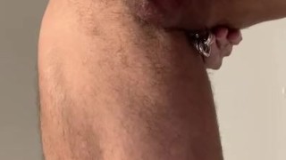 Masturbándome con ayuda de un vibrador