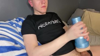 Quick ass fleshlight fuck