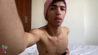 ISAK THE GUY WITH A HUGE COCK GETS EXCITED AND FUCKS HIS ASS