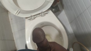 Morning Masturbation in commode