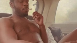 Nutting all over my face! 🥵