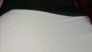 Alumna follada garganta profunda y acabada en el coño