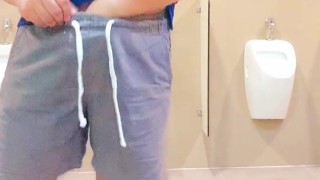 sarap mag jakol sa cr ng mall