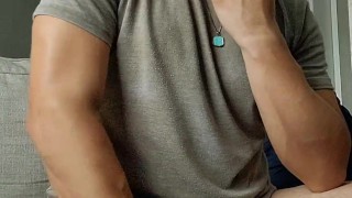 I live for fingers in my mouth