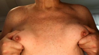 Can't stop playing with my nips