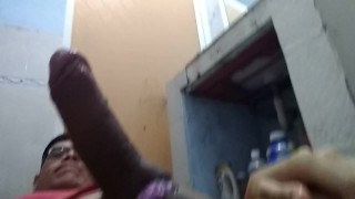 GRUESA Y LARGA VERGA CON ANILLO