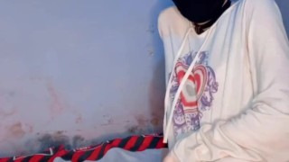 JUDE LYNX — 18+ YEAR FTM BOY SHY MASTURBATES HIS PUSSY